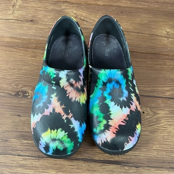 Crocs Neria Pro Slip-On Clogs Slip Resistant Tie-Dye Shoes - Picture 7 of 10